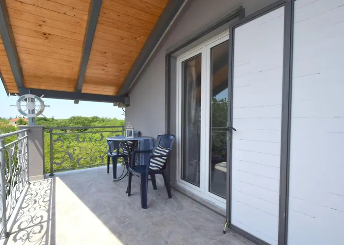 Apartment Kolic By Interhome